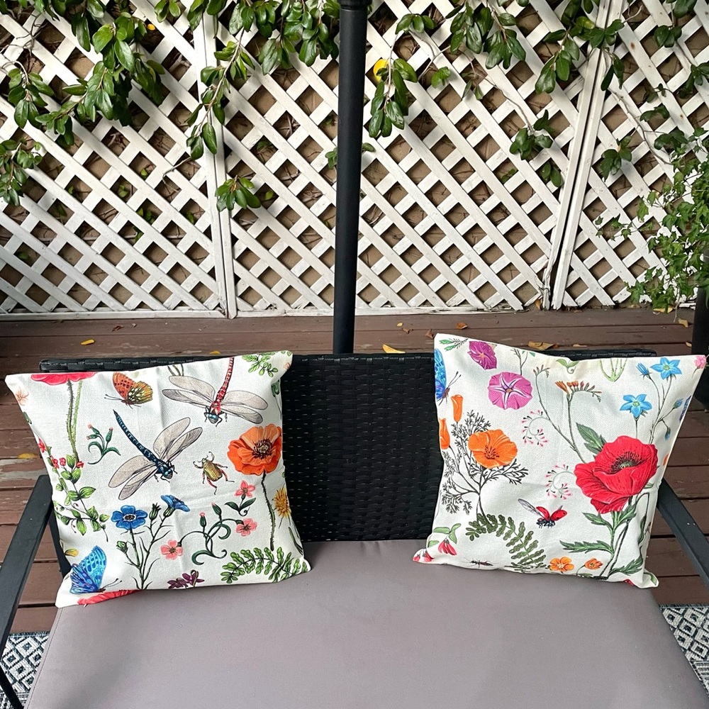 NWT 2 Botanical Linen Pillow Covers 18” x 18”